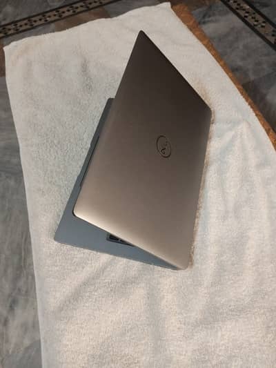 Dell Latitude 5430 [2022 Model] - 12 Gen Processor - Exclusive Unit