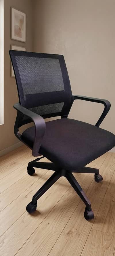 Executive Office chairs | Boss chair | Revolving chairs in Lahore