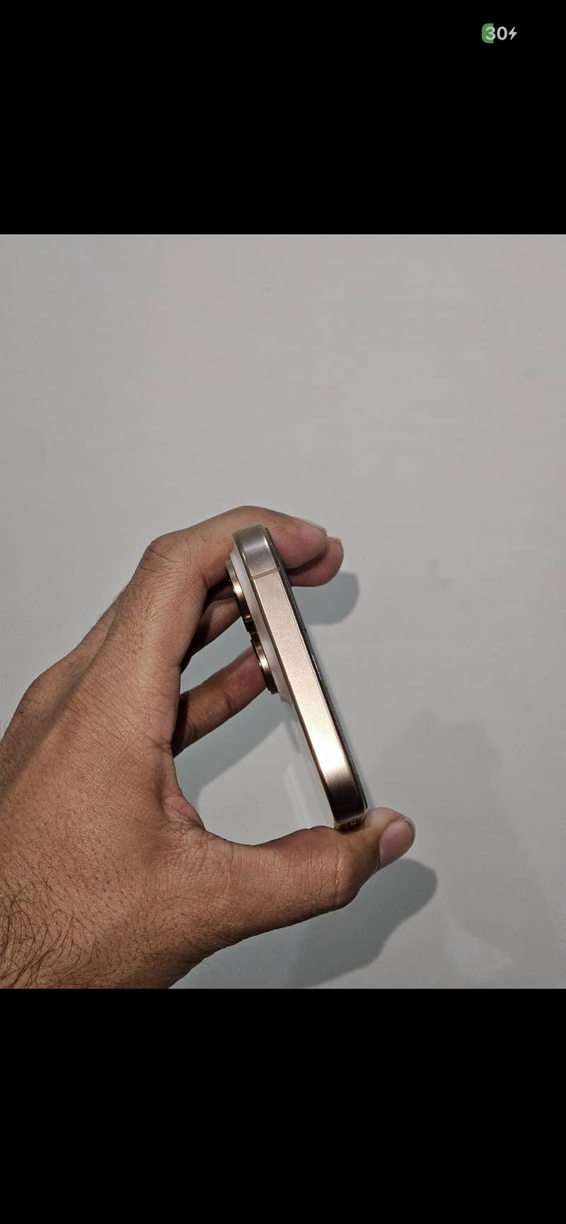 Iphone 16 pro max 5
