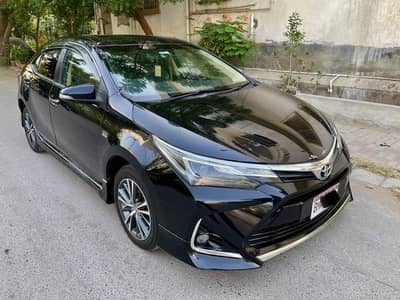 Toyota Corolla Altis Grande 1.8 Full option