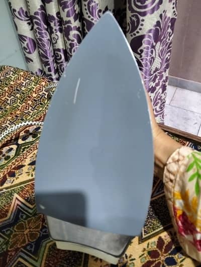 Geepas Dry Iron istri