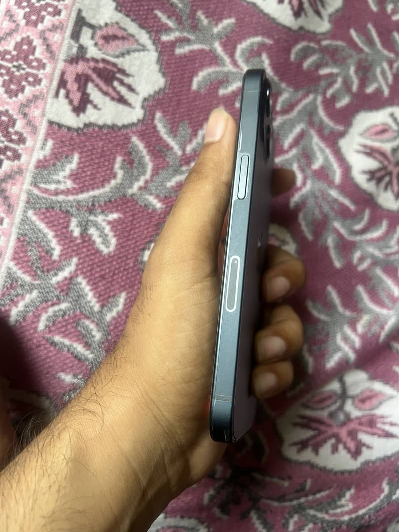 Iphone 13 3