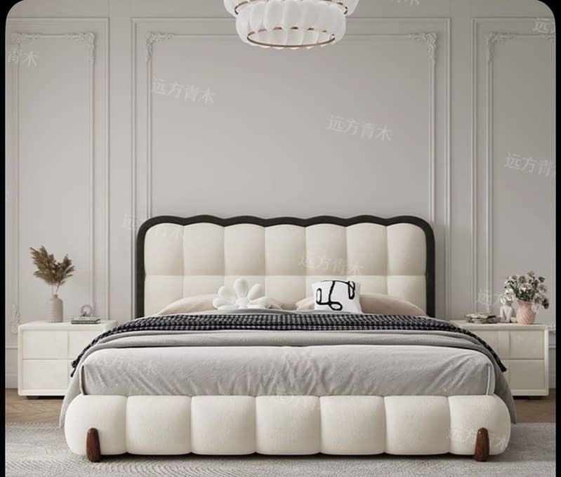 Bed dressing and two side table fully solid new article low price 16