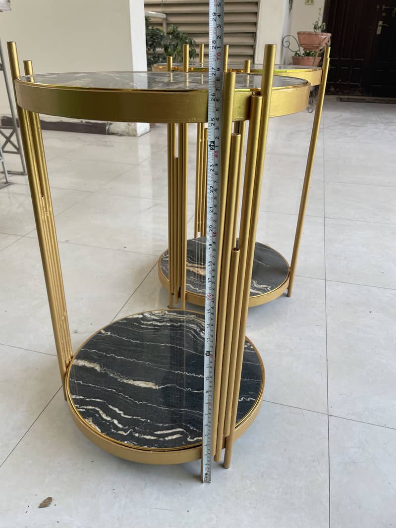 Side / Decoration Table 3