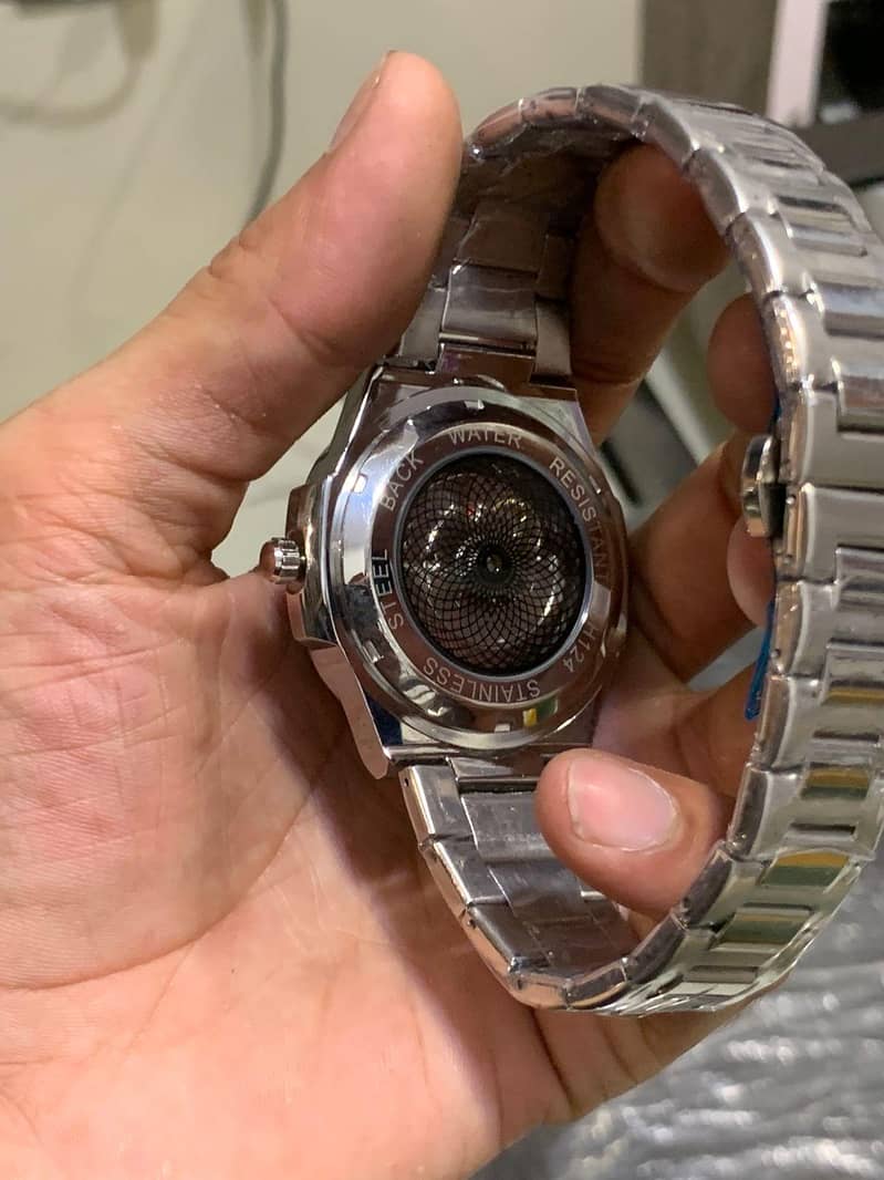 Patek Philippe (Semi Automatic) 1