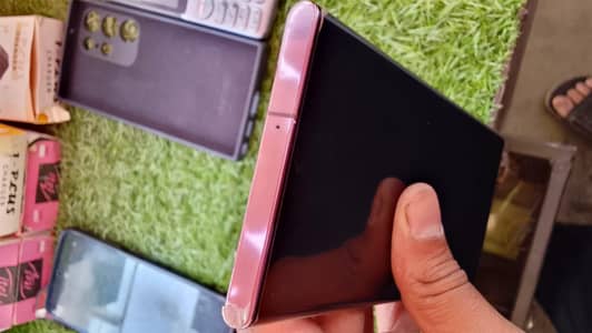 s22 ultra official PTA approved Whatsapp py rabta krna sim off hai