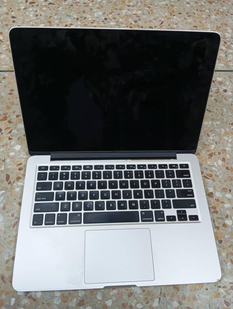MacBook Pro A 1502 4