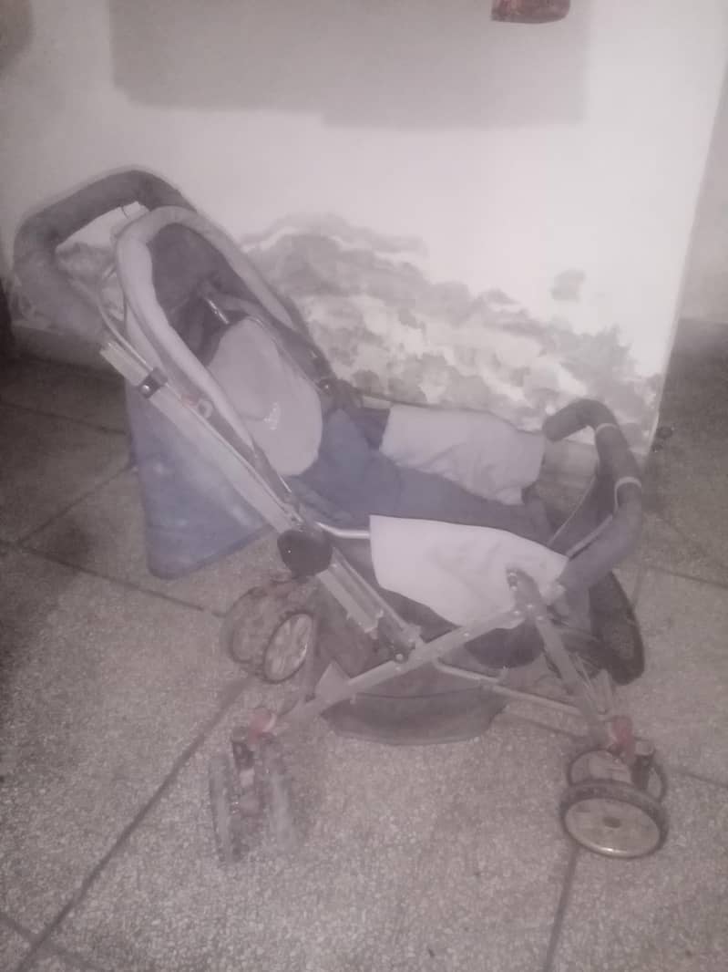 prams 3