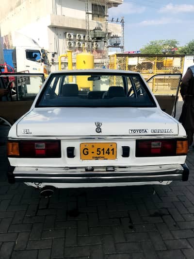 corolla 82