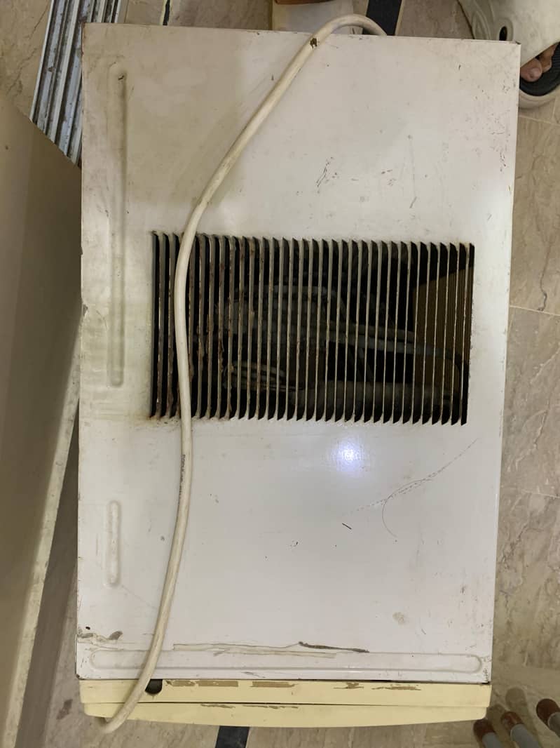 window ac 4