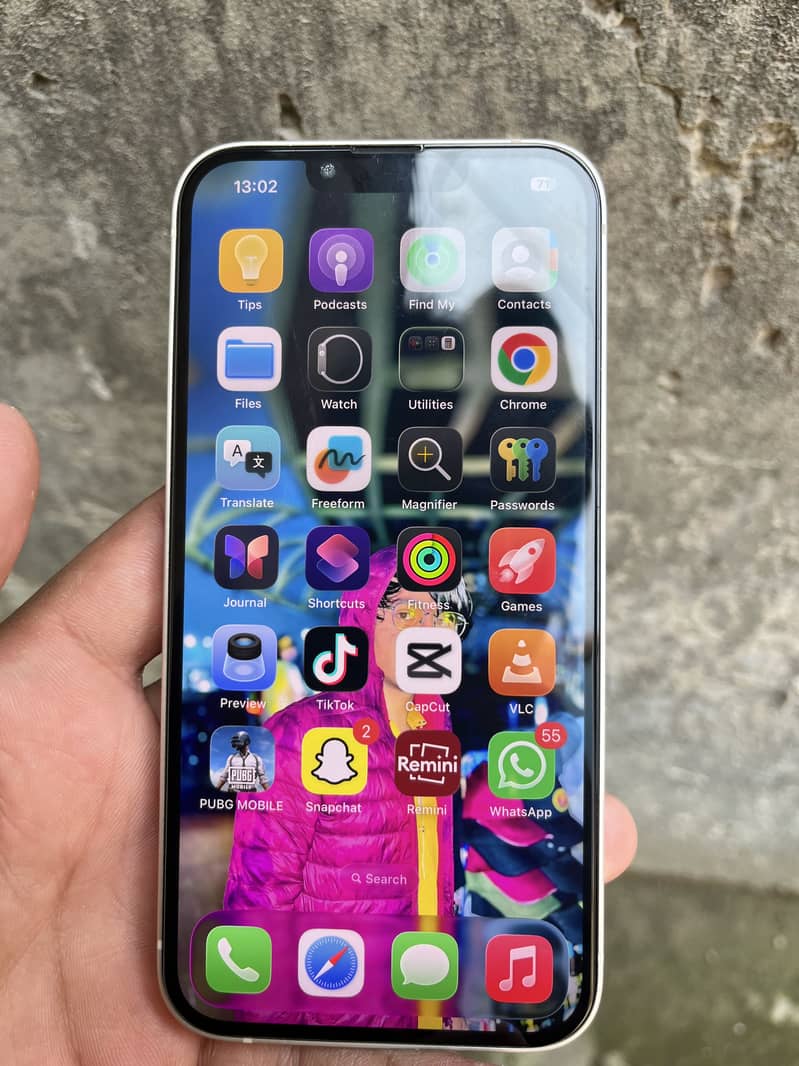 iPhone 13 5