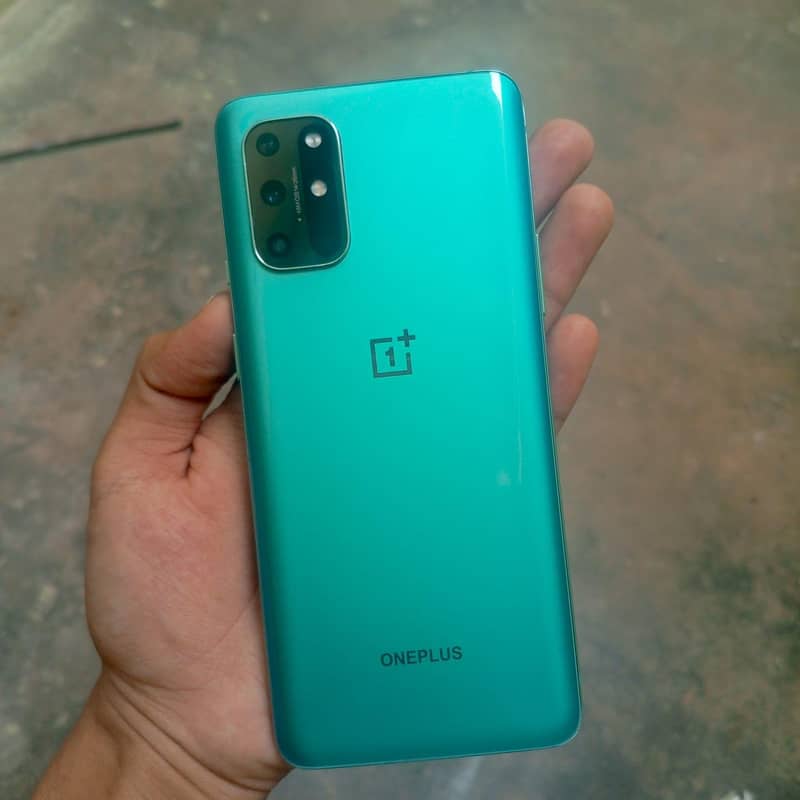 One Plus 8T 0
