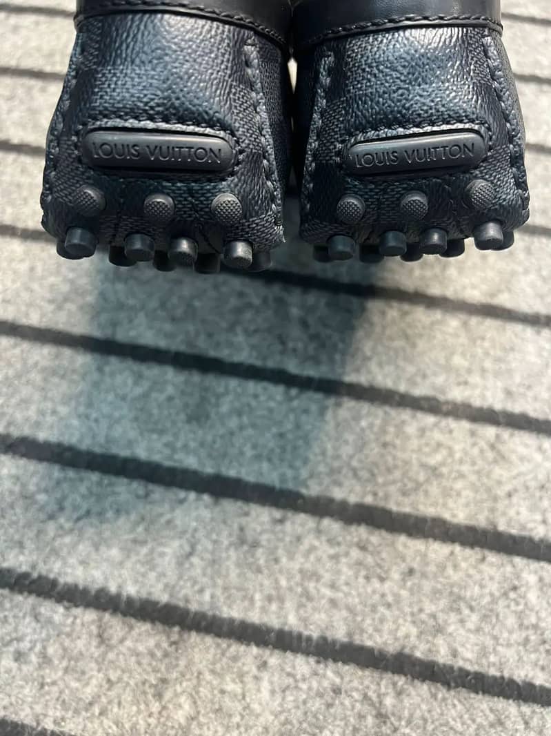Lv loafers 6