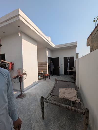 3 MARLA TRIPPLE STORY HOUSE FOR SALE IN SAROBA GARDEN HOUSING SCHEME (AVAILABLE ON BANK LOAN)