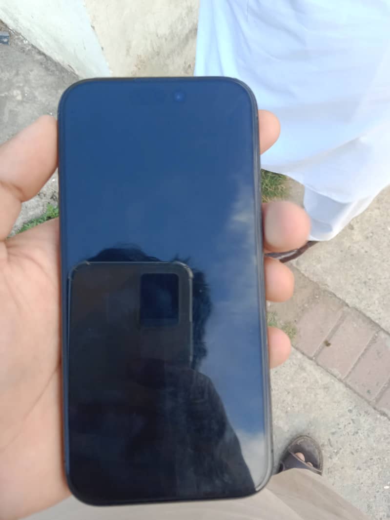 iphone 15 pro 0