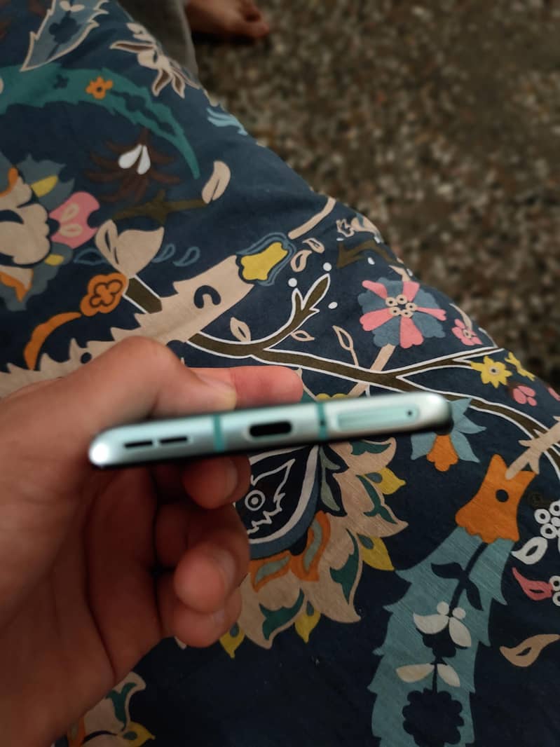 one plus 8 t 3