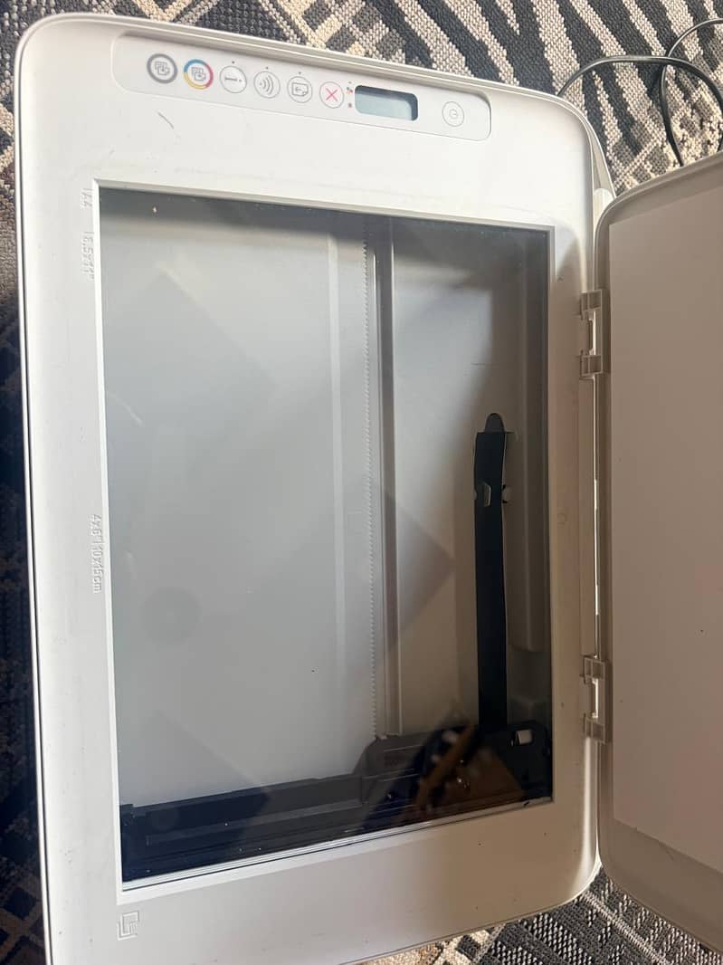 HP jet 2910e printer. 8