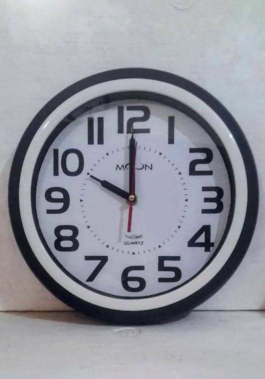MooN wall clocks 3