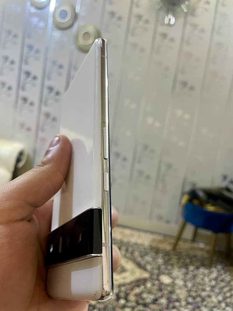 Google pixel 6 pro 4