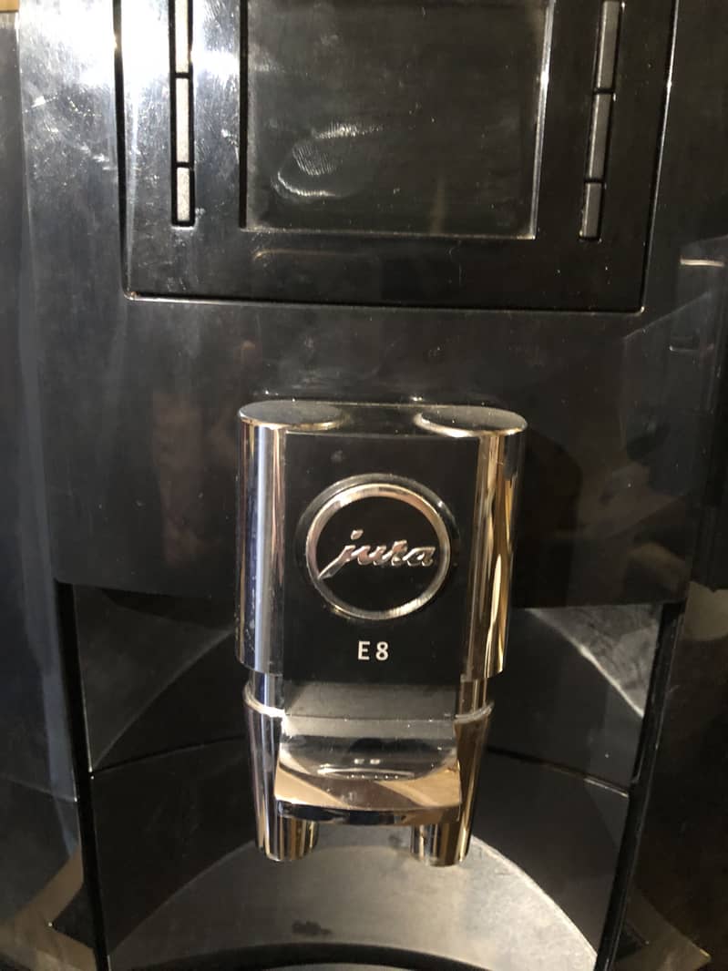 Jura e8 2