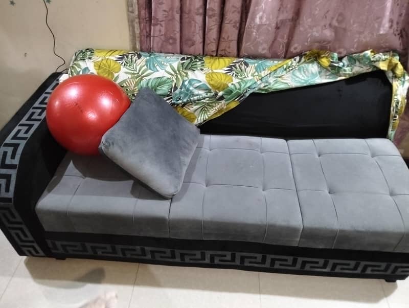 gray sofa/couch very comfortable 0