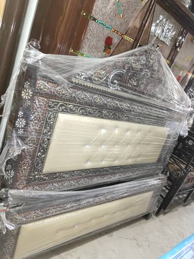 Made iron with decore imported raxine