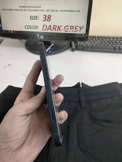 Salam iphone 13 factory  non PTA he