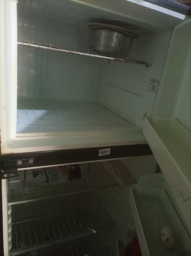 Refrigerator 5