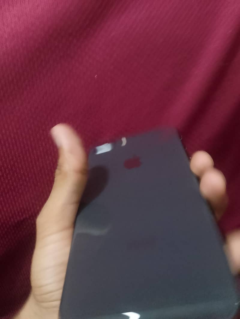 iphone 8 plus 3