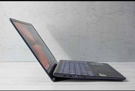 MSI prestige 14 core i7 10th gen 6 core  4gb nvidia gtx 1650 graphics
