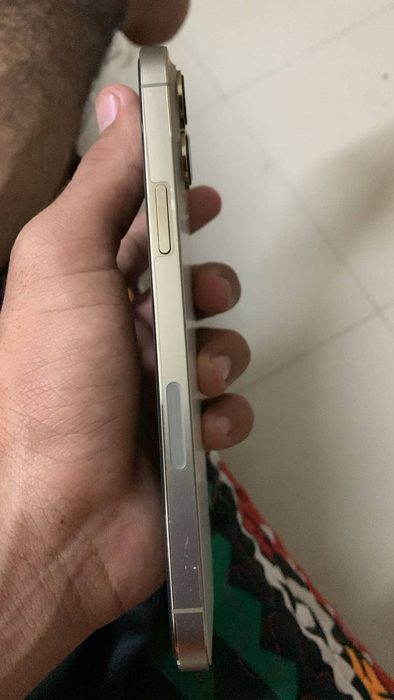 iPhone 13 pro max 3