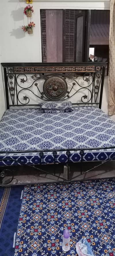 king size hai rate munasib h kami peshi hojyegi