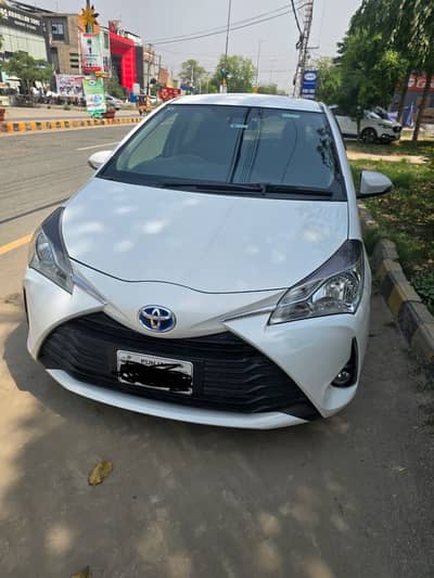 Toyota Vitz 2017