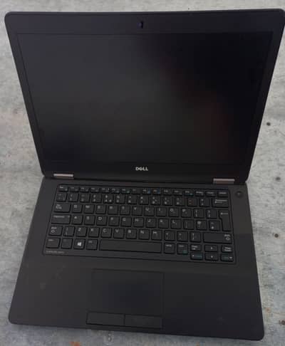 i5 6thGen 8/256ssd 3hr battery No fault