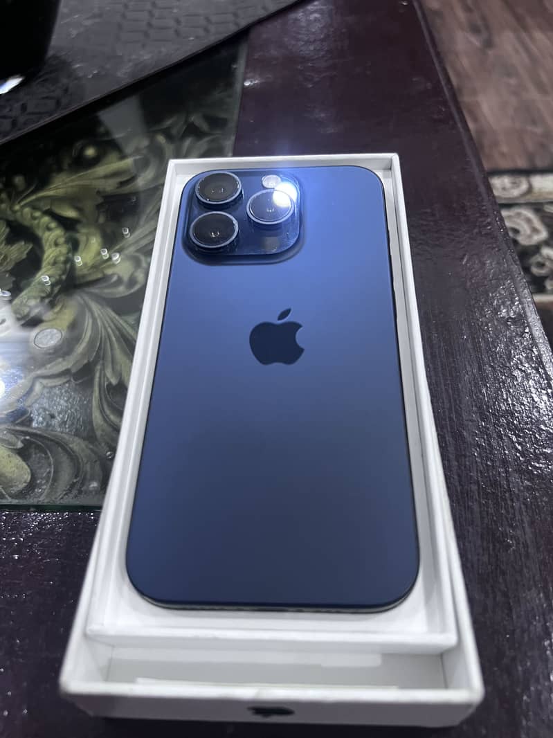 Iphone 15 pro 1