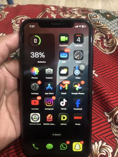 IPhone xr 64 gb lash condition