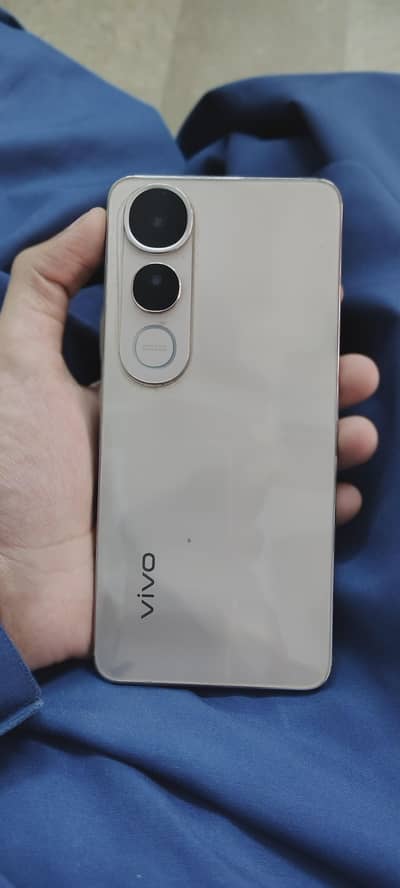 Vivo V50 lite