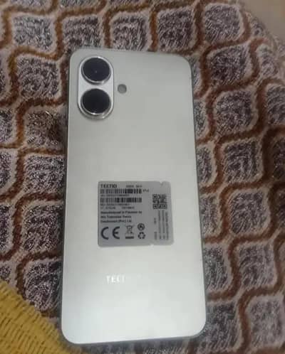 tecno spark go 2