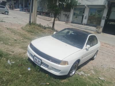 Mitsubishi lancer 1.6 full automatic sunroof ful option