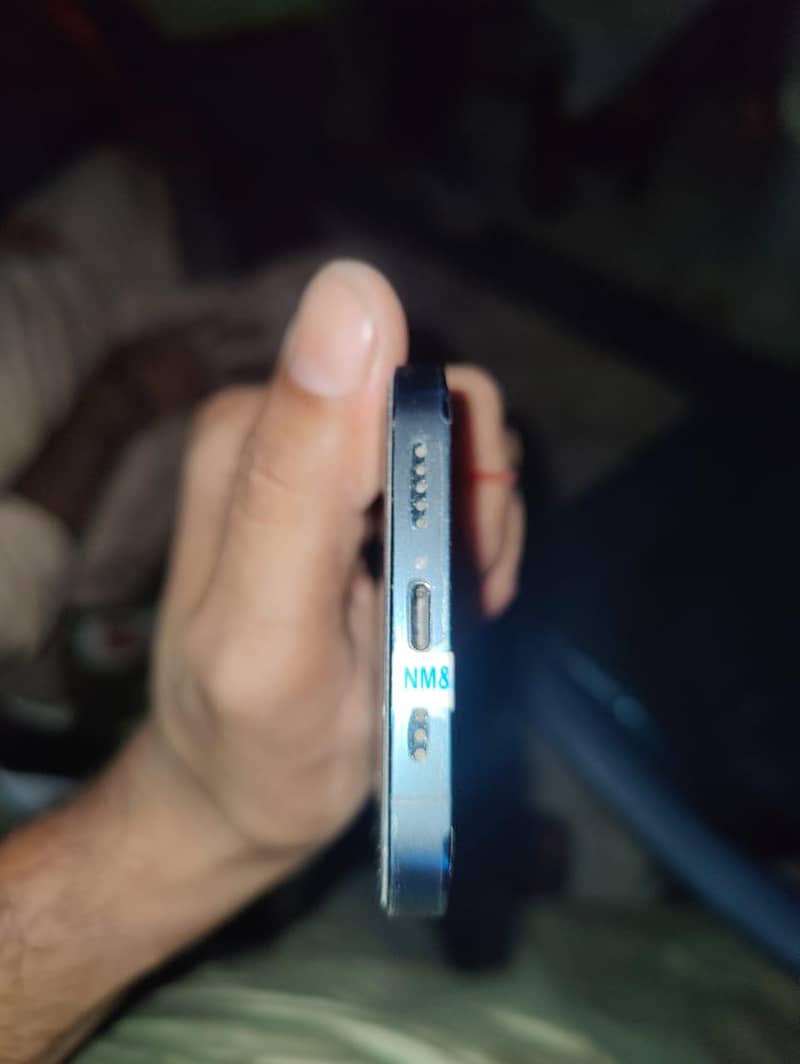 iphone 12 pro 2