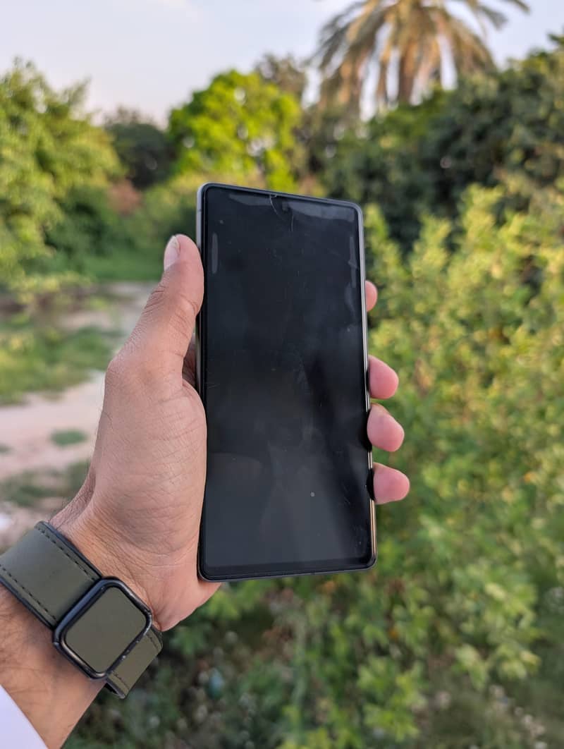 Mobile 3