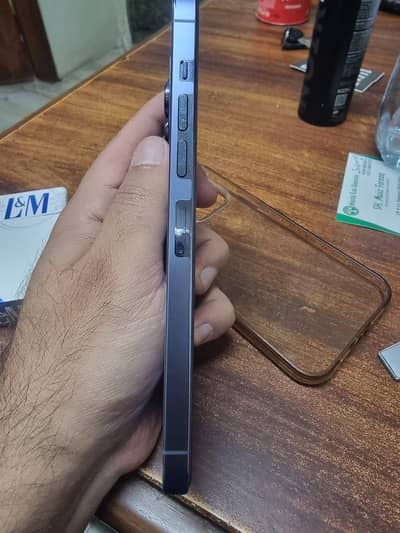 iPhone 13pro Max HK dual physical PTA Approved