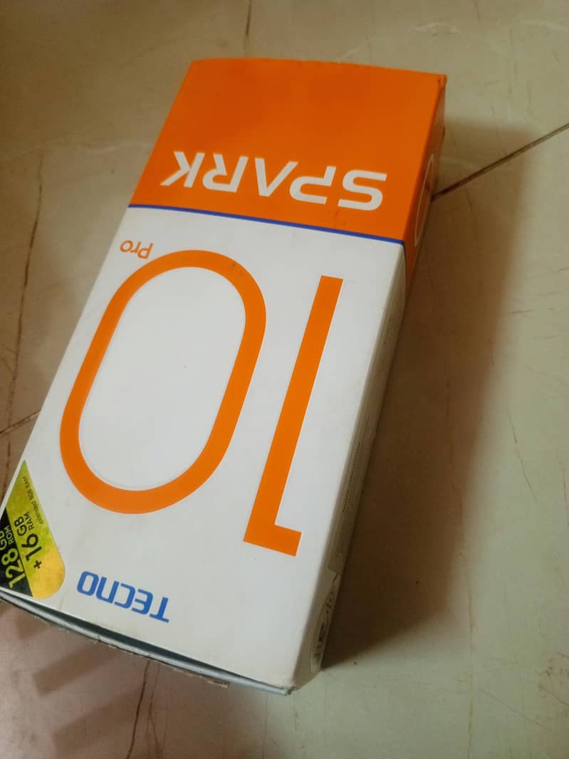 spark 10 pro 0
