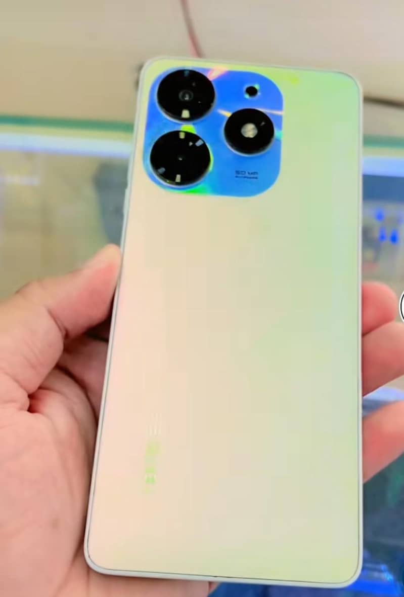 spark 10 pro 3