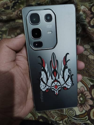 10/10 8+8 256 (5g) with box and wireless power bank