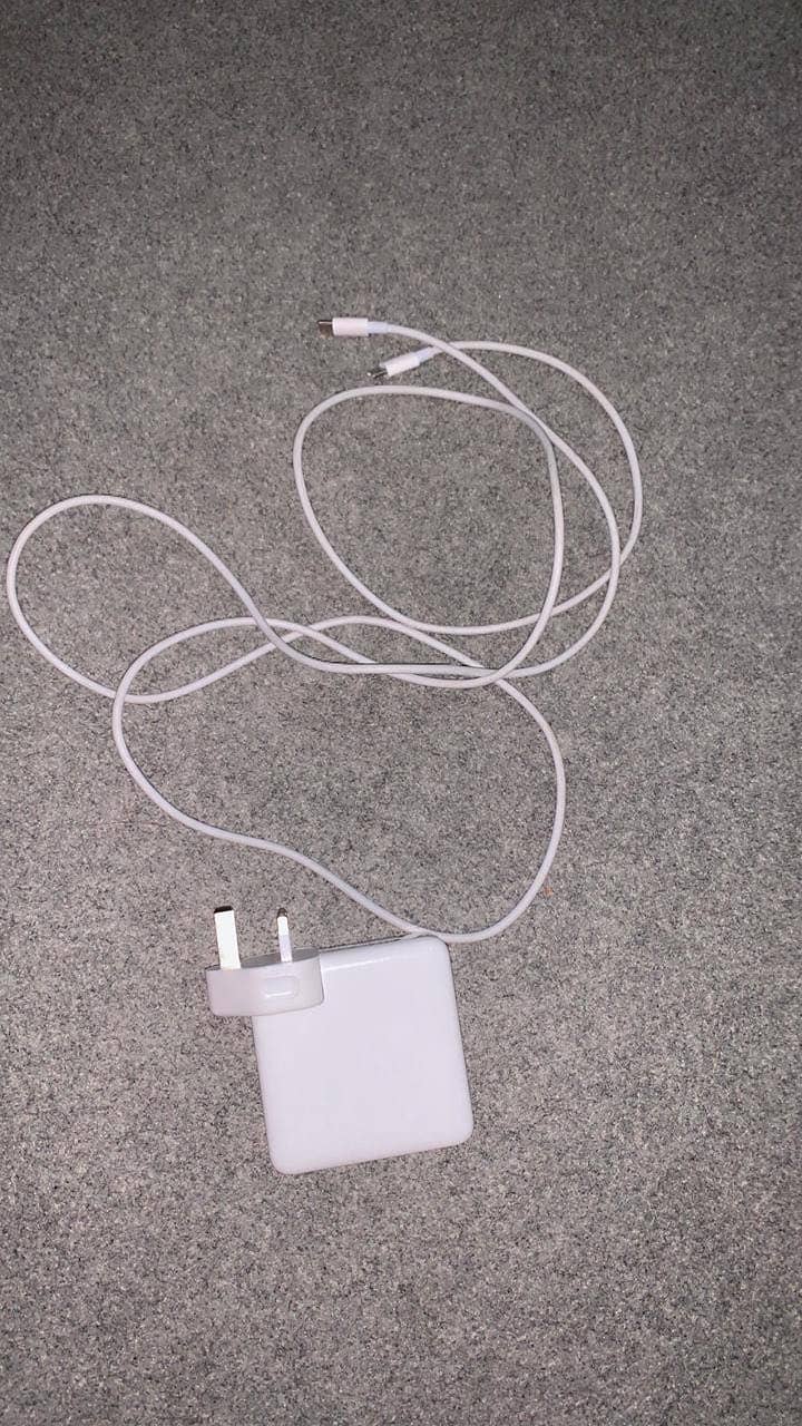 MacBook Pro 1