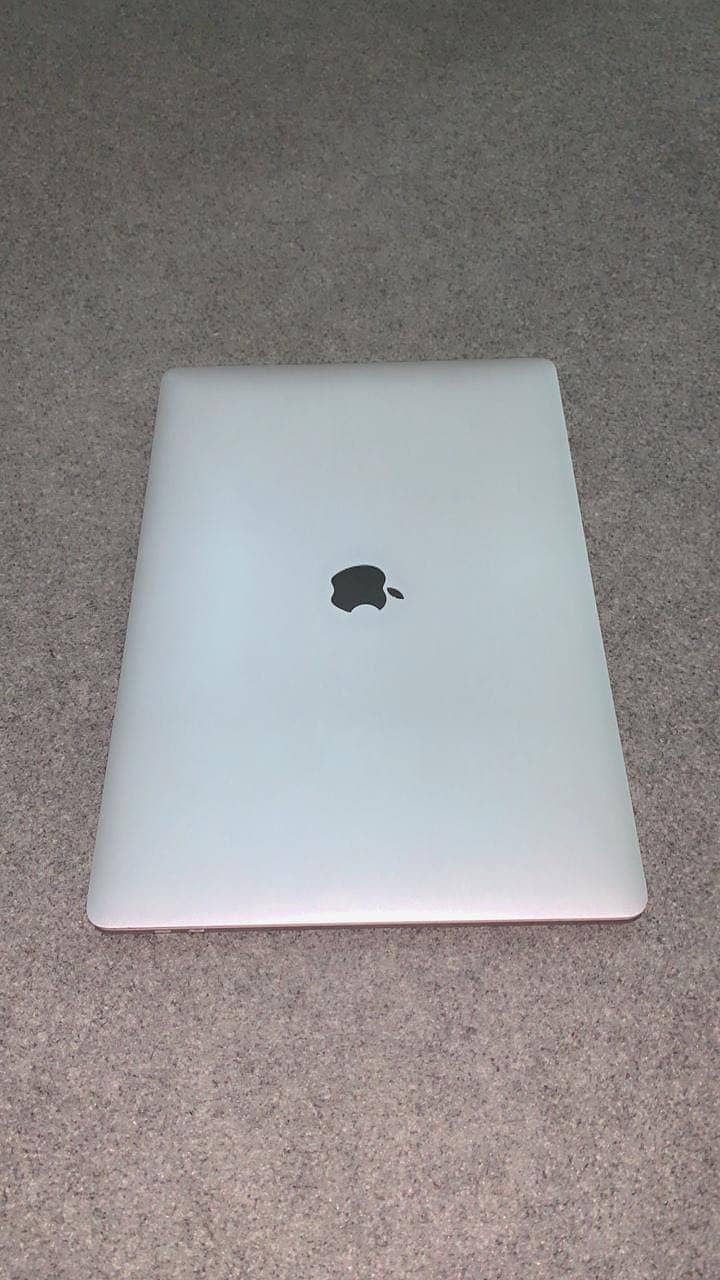 MacBook Pro 12