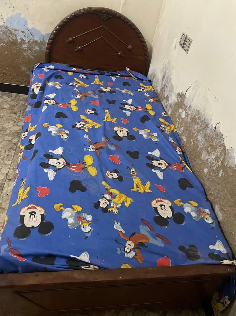 2 Single Beds 0