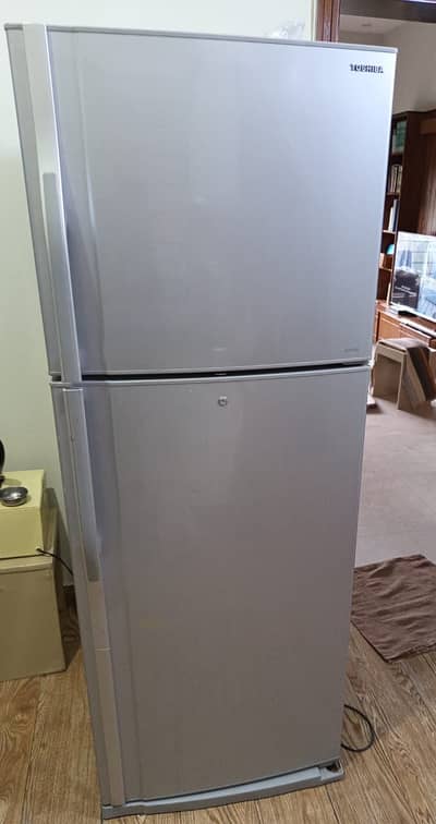 TOSHIBA R51UT Inverter 15 CU FT IMPORTED