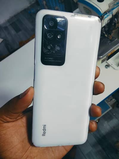 Redmi 10 pta original penal me hn exchange ho jyga